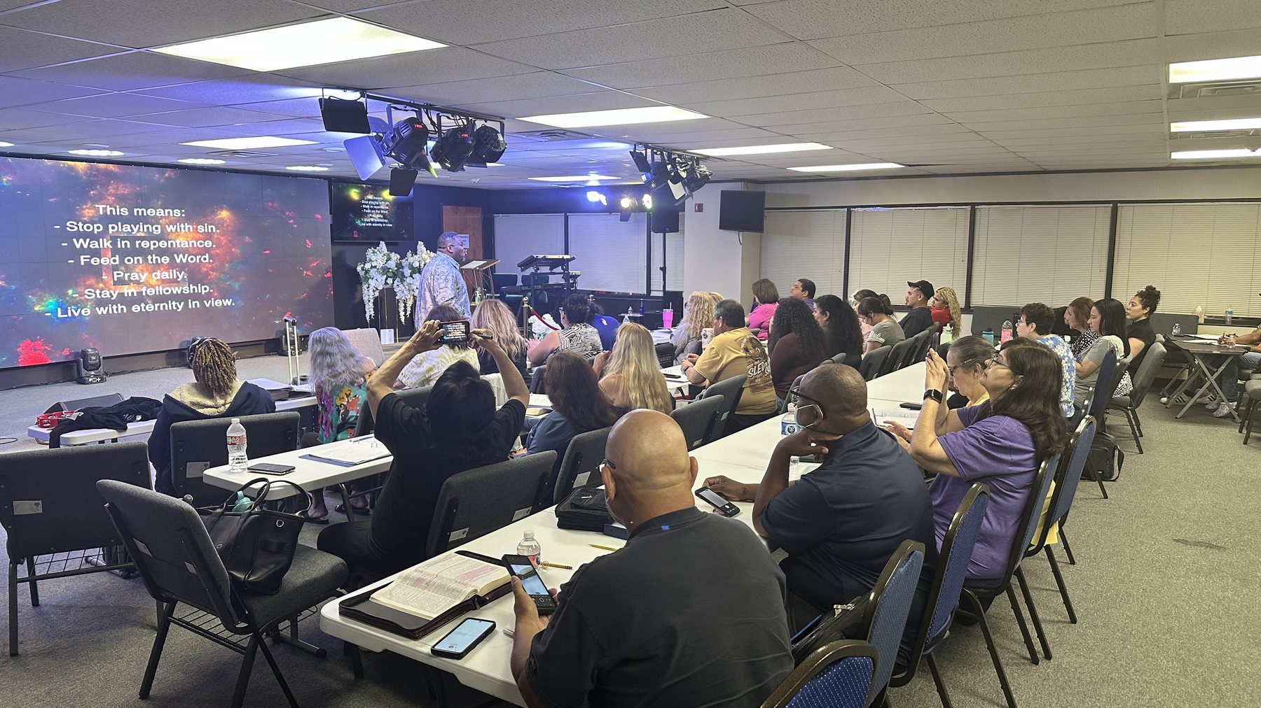 A Discover Greater Grace class in session